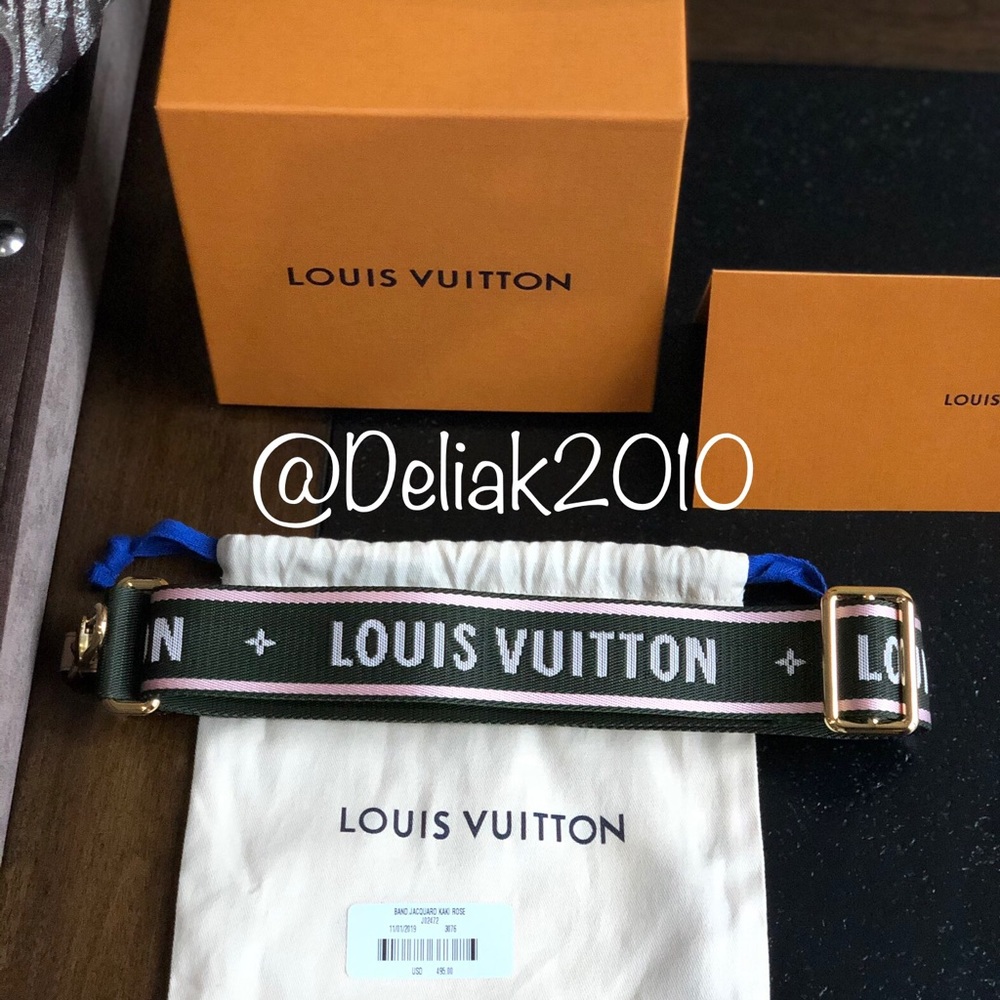 SOLD! NEW Louis Vuitton Multi Pochette Strap Khaki